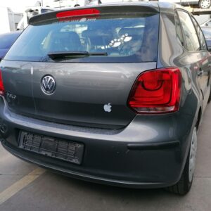 VOLKSWAGEN polo - immagine 3